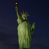 Факел Статуи Свободы впервые зажегся после ухода урагана