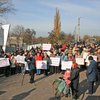 Жители Кременчуга митинговали с требованием вернуть пляж в затоне Днепра