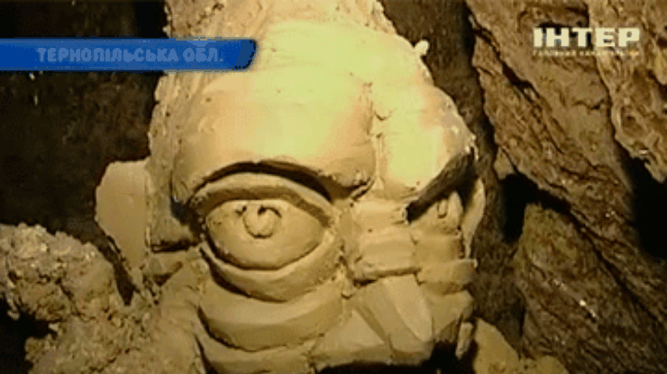 На Тернопольщине в пещере открыли музей глиняных скульптур