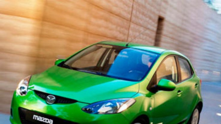 Toyota превратит Mazda 2 в компакт-кар