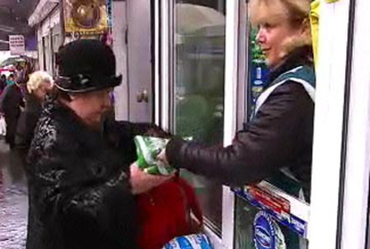 Украинские молочные продукты становятся "пластмассовыми"