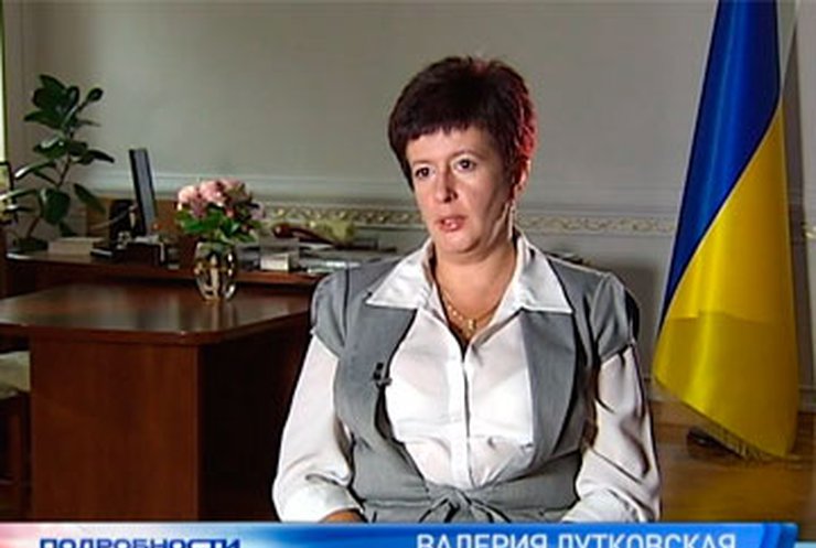 Корреспондент Роман Бочкала судится с чиновником, избившим его