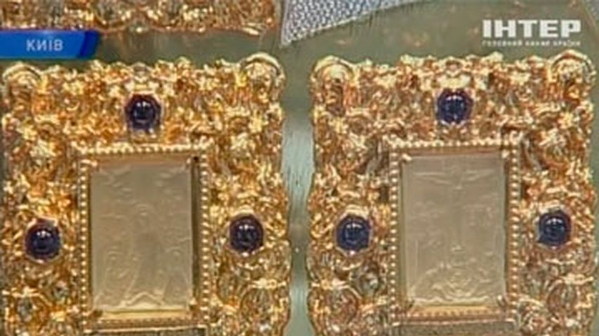 В Киеве открылась ювелирная выставка миниатюрных икон