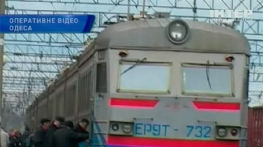 В Одессе мужчина сгорел живьем на крыше вагона