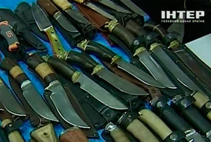 В Киеве прошло шоу холодного оружия
