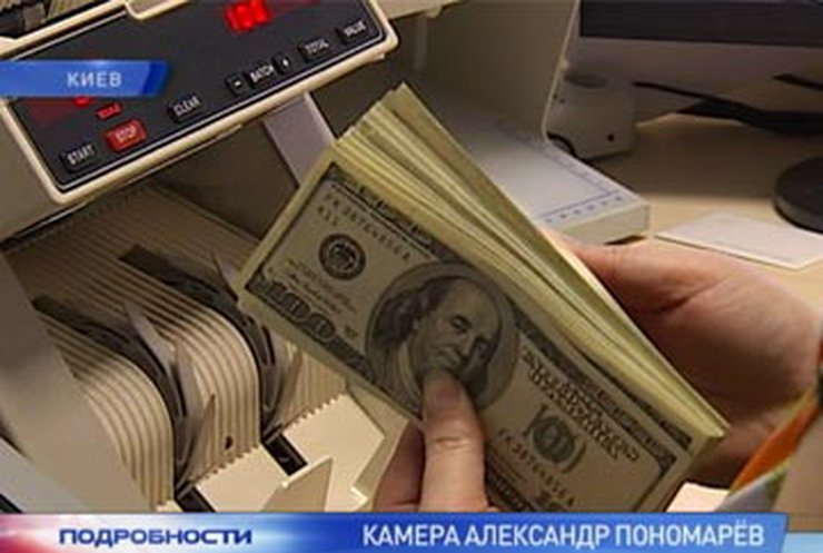Нацбанк потребовал у экспортеров продавать половину валюты