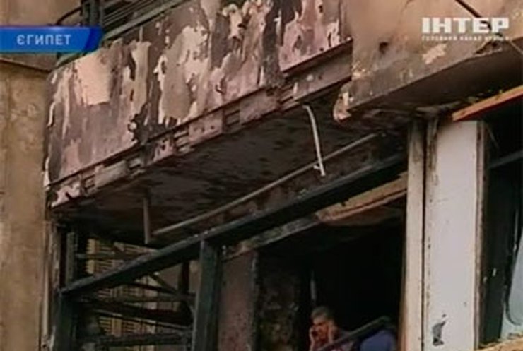 В Каире офис "Аль-Джазиры" забросали коктейлями Молотова