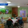Польша развернула кампанию по уходу за стариками и больными людьми