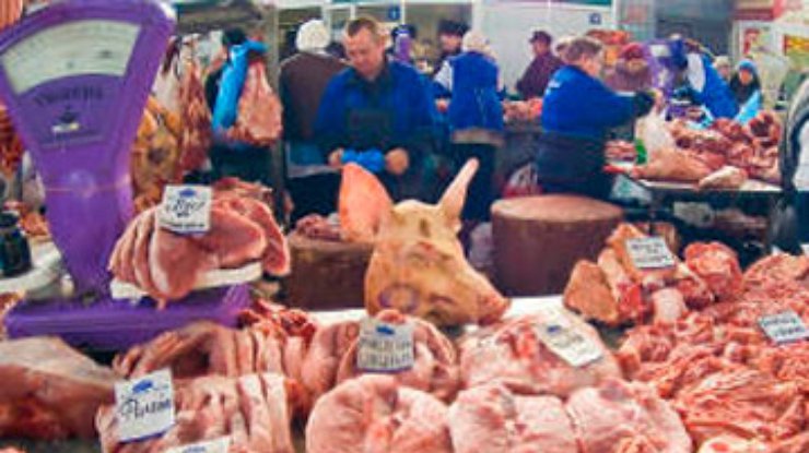 Мясо на рынках подорожает перед Новым годом на 20%, - эксперт