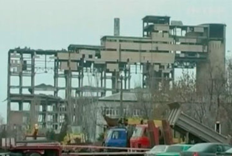 В Горловке взорвали цех ртутного комбината