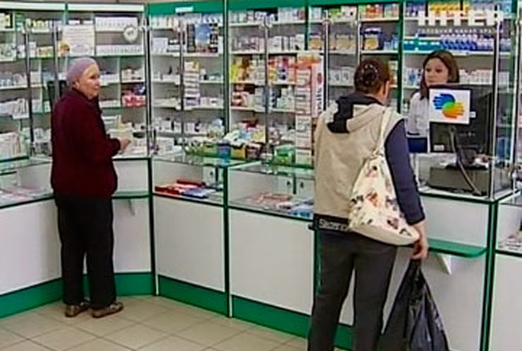АМКУ приказал не завышать цены на лекарства