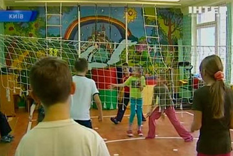 В Киеве создали единственную систему обучения детей, больных ДЦП