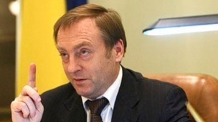 Лавринович: Референдум не спасет Тимошенко и Луценко
