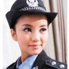 Китайскую модель отправили в тюрьму за фотосессию в полицейской форме