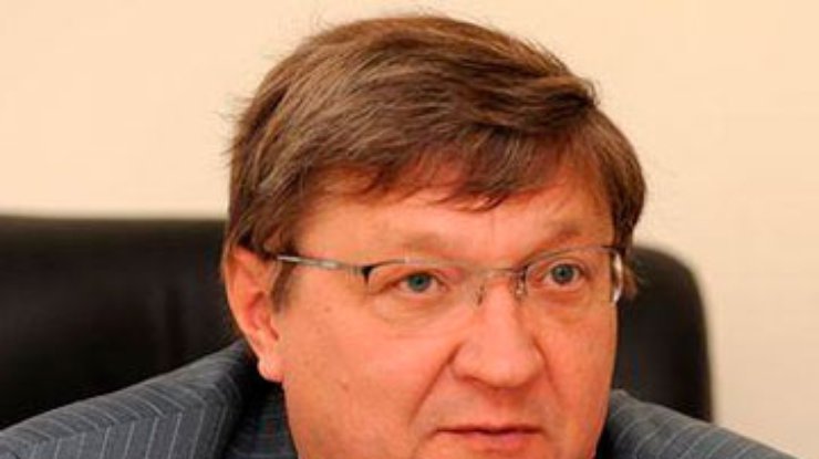 Арбузову не хватает опыта, - эксперт