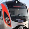 Поезд Hyundai сообщением Киев-Харьков задержался из-за обрыва сети