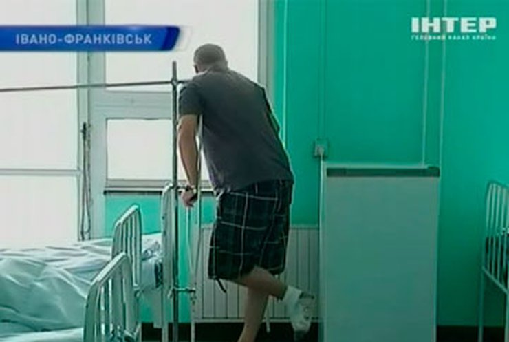 Житель Ивано-Франковщины стал инвалидом из-за халатности врачей