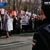Испанские медики продолжают массовые протесты