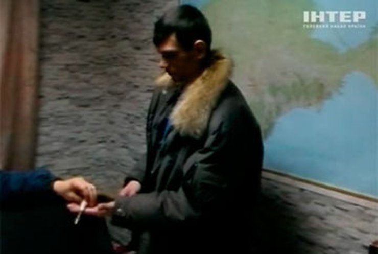 В Крыму сотрудники ГАИ задержали наркомана с опиумом