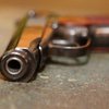 Камчатский рабочий с пистолетом забрал свою зарплату