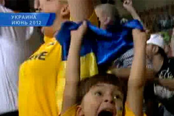 Евро-2012 осталось в сердцах украинских любителей футбола