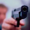 Хмельнитчанин трижды выстрелил собутыльнику в голову