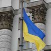 В Украине вступают в силу положения двух кодексов и 52-х законов