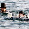 Десятки человек отметили Новый год купанием в Женевском озере