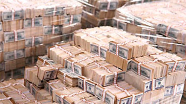НБУ продолжит продавать валюту для поддержания курса гривны