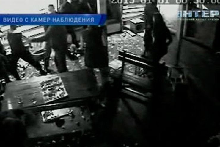 В Буковели трое пьяных устроили стрельбу в ресторане