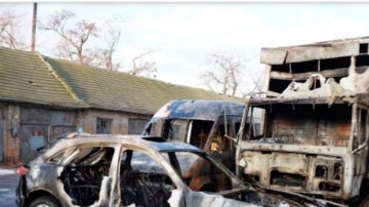 На Одесщине сгорел автомобиль "свободовца" (фото)