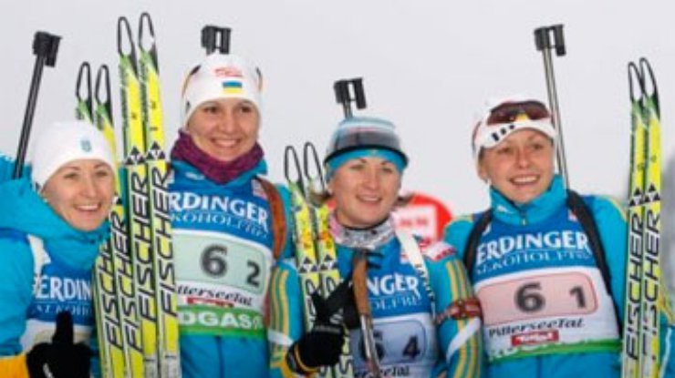 Украина выиграла женскую эстафету на этапе Кубка мира по биатлону