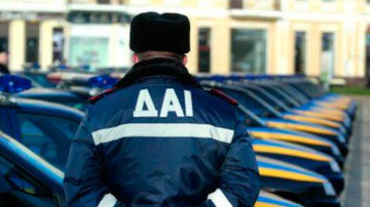 Суд приговорил "гаишника"-мошенника к испытательному сроку
