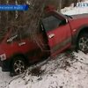 В Кривом Роге автомобиль накрыло трехтонным металлическим листом
