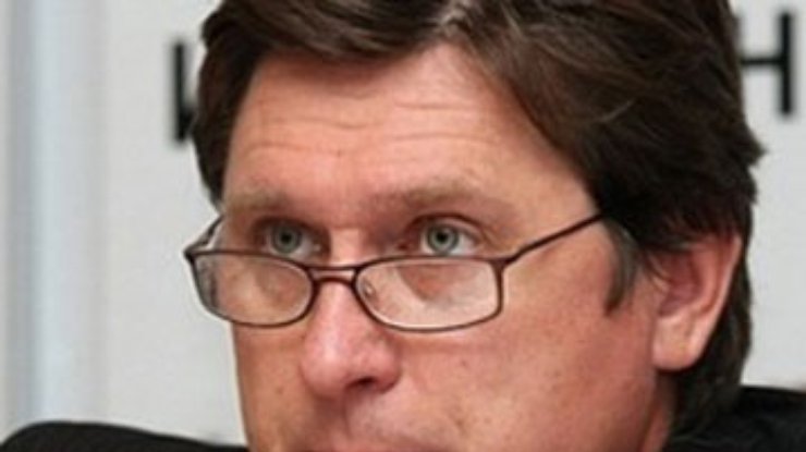 Оппозиция "раздувает" скандал, чтобы вызвать сочуствие к Тимошенко, - эксперт