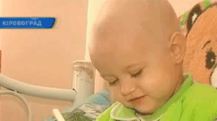 Маленькой Полине Савченко нужна помощь в борьбе с раком
