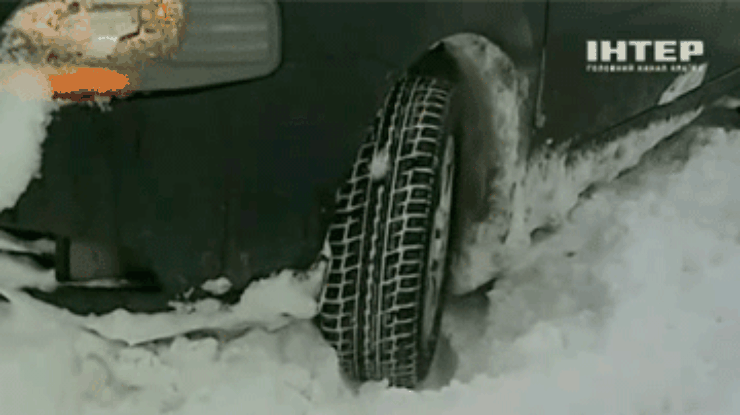 Из-за снега на Луганщине закрыли некоторые автодороги