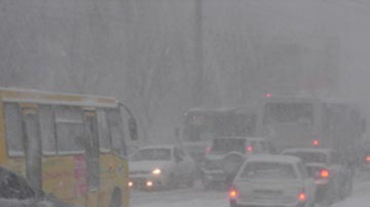 Москва парализована снегопадом