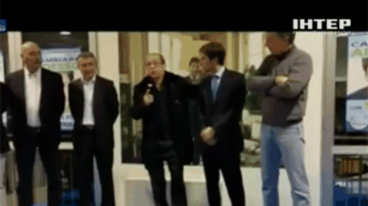Скандал в Италии: Берлускони-младший назвал Балотелли негром