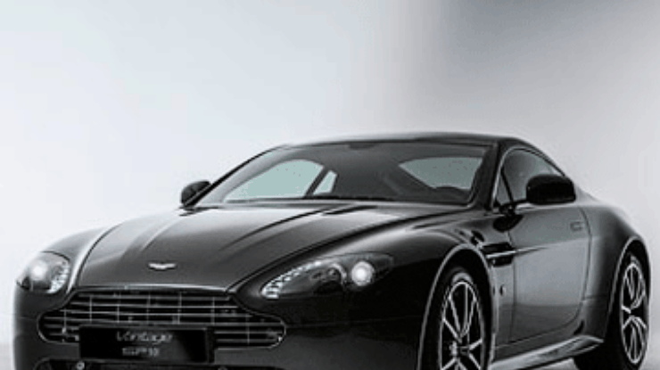 Суперкар V8 Vantage от Aston Martin стал мощнее