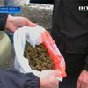 В Крыму ГАИ-шники задержали машину, перевозившую марихуану