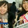 Японские женщины дарят мужчинам сладости на день Валентина