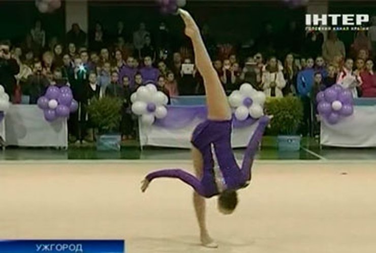 В Ужгороде начался Кубок Украины по художественной гимнастике