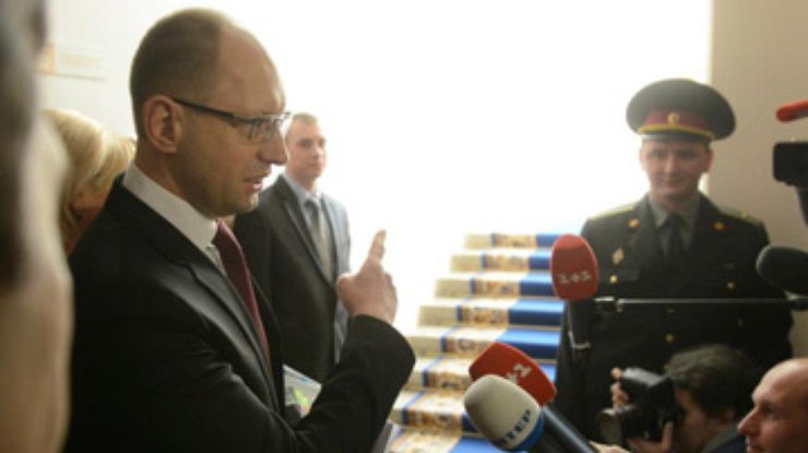Оппозиция решила инициировать отставку Кабмина