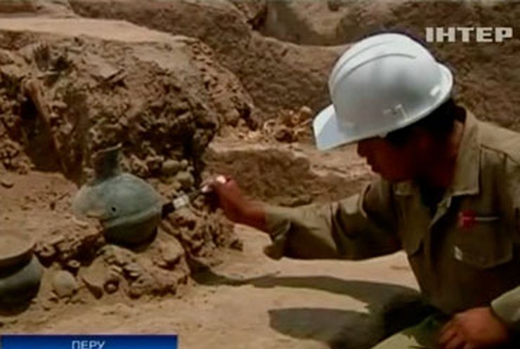 Археологи нашли в Перу захоронения предшественников инков