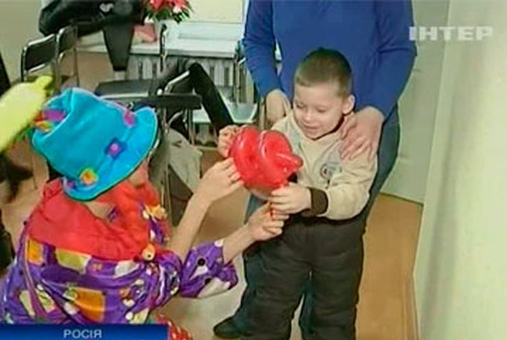 В России в пять раз увеличили соцпомощь родителям детей-инвалидов