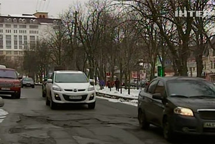 Украинские дороги признали одними из самых плохих в мире