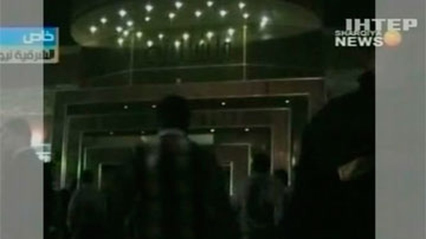 В Багдаде затонул плавучий рыбный ресторан