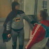 В Англии "Бэтмен" привел преступника в полицейский участок
