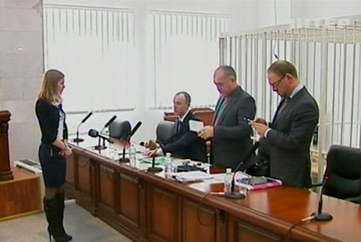 Сегодня на суде по делу Щербаня ожидают Тимошенко
